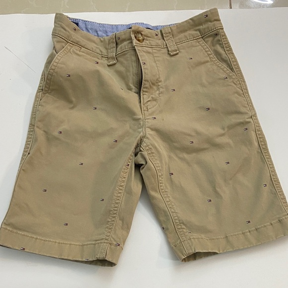 Tommy Hilfiger Other - Tommy Hilfiger Khaki Flat Front Shorts